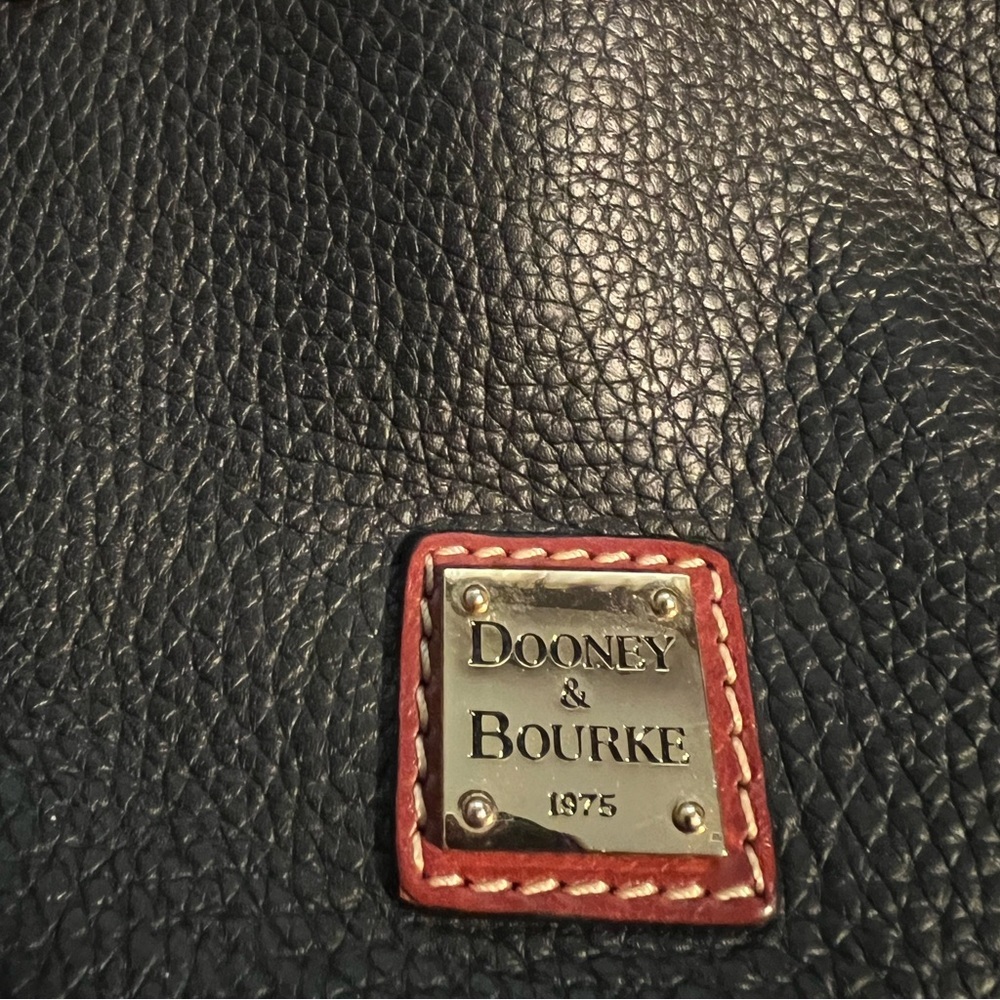 Dooney & Bourke black and brown satchel with detachable shoulder strap - Picture 3 of 8